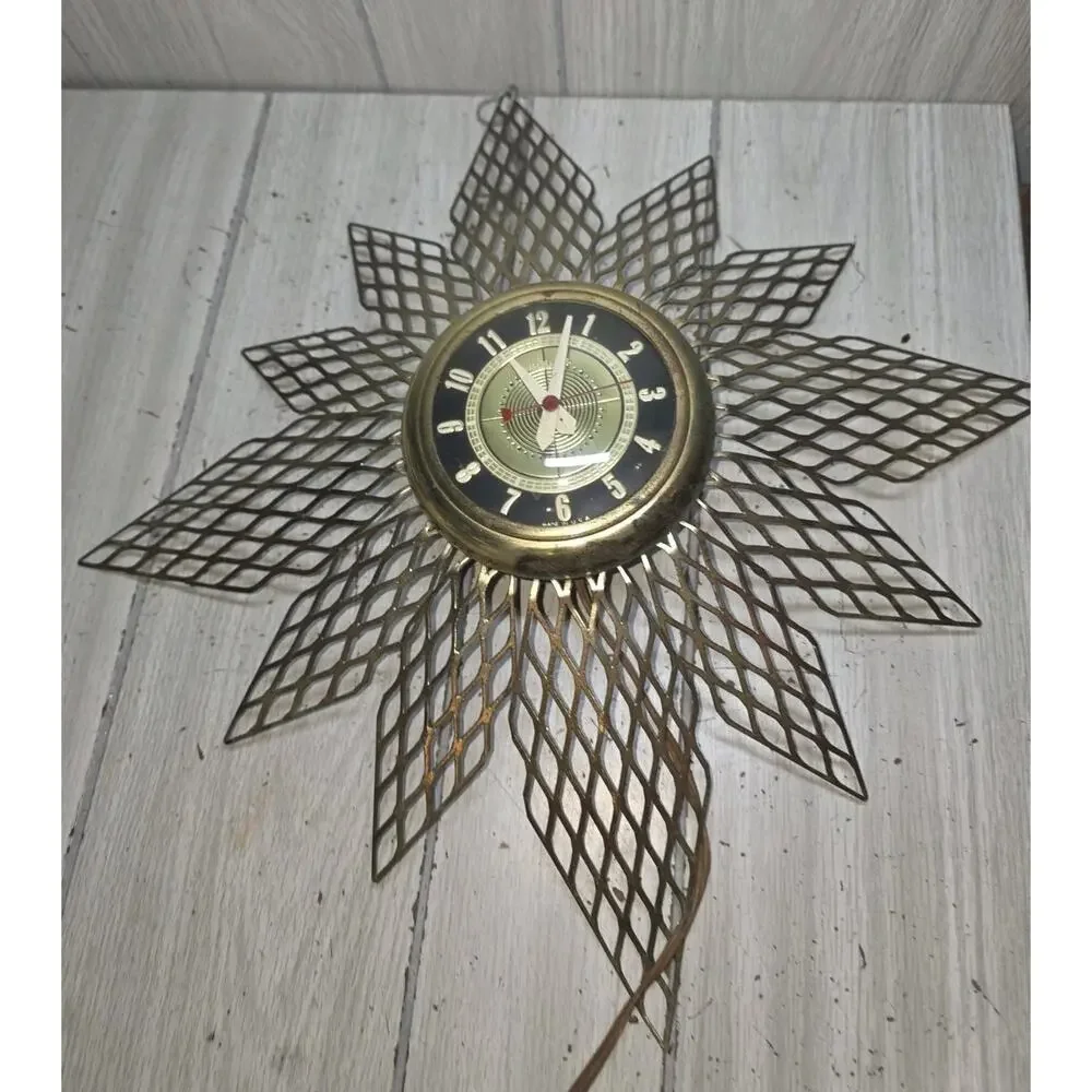 Mid Century Modern Starburst Clock Mastercrafters Working 18” Retro Brutalist